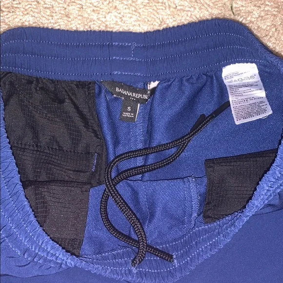 Banana Republic Men's Navy Blue Polyester Elastic Shorts Small - Picture 5 of 9